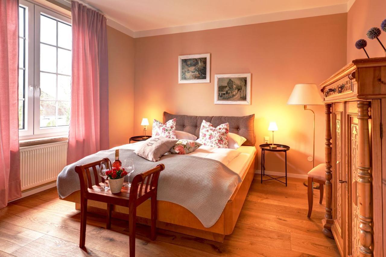 Golf- & Landhotel Am Alten Deich Warwerort Exterior foto